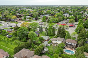 Photo 40