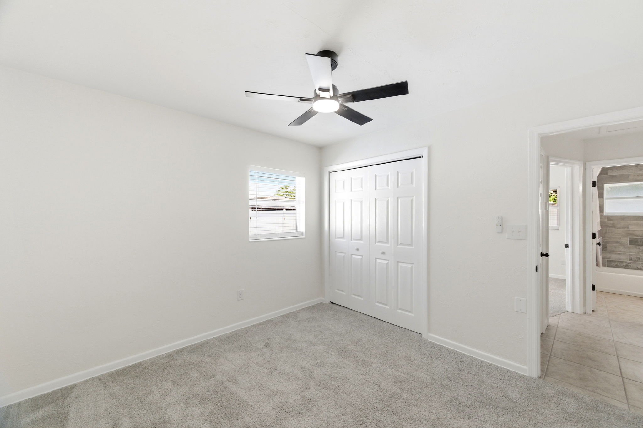 Interiors (20)