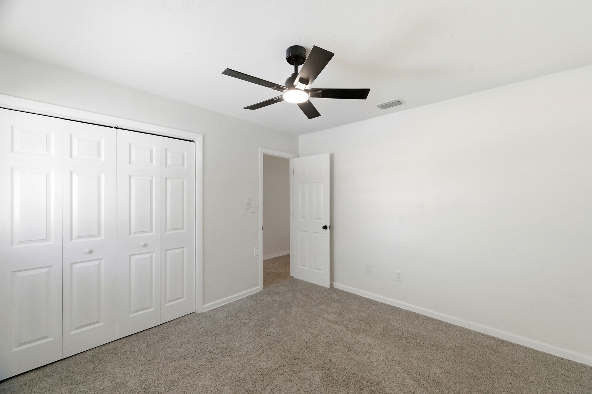 Interiors (21)