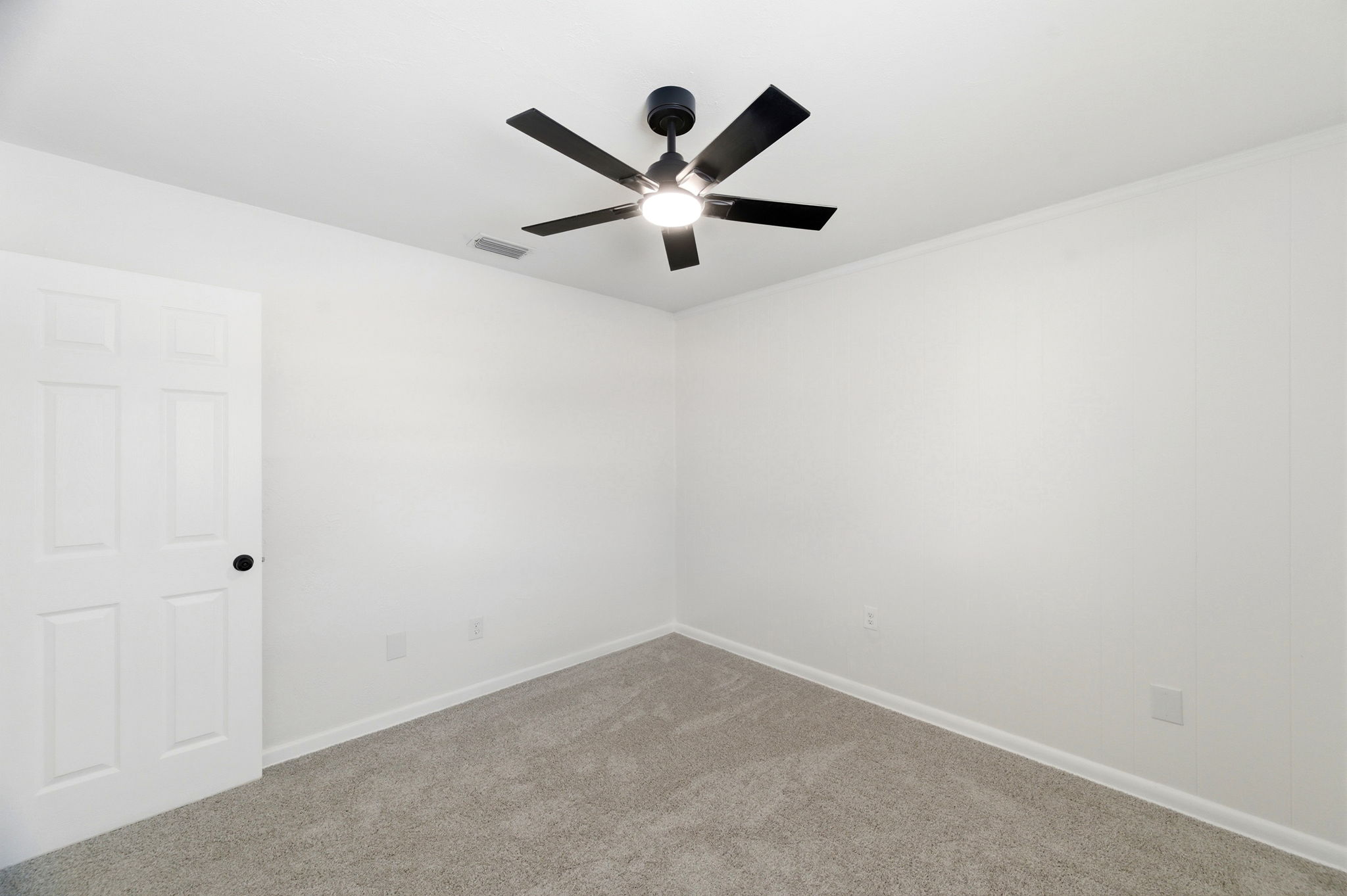 Interiors (22)