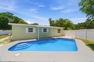 Rear Exteriors (6)