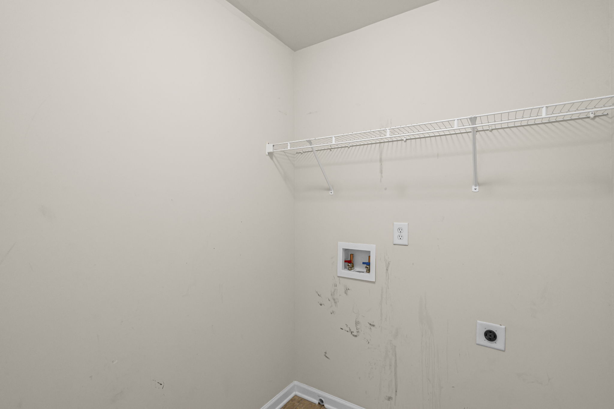  Photo 36