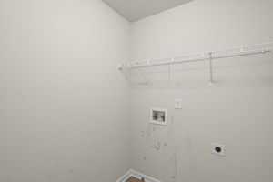  Photo 35