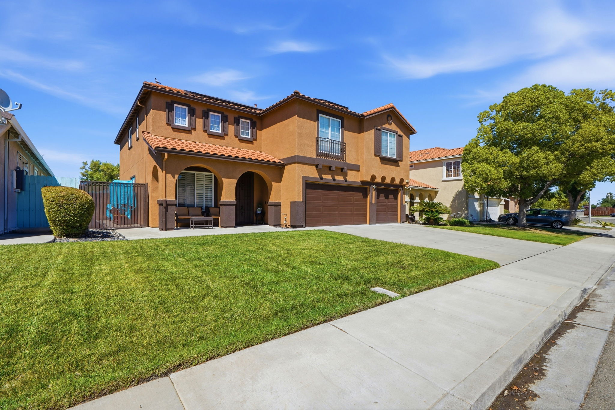 002_F8_5312 Summerfield Dr