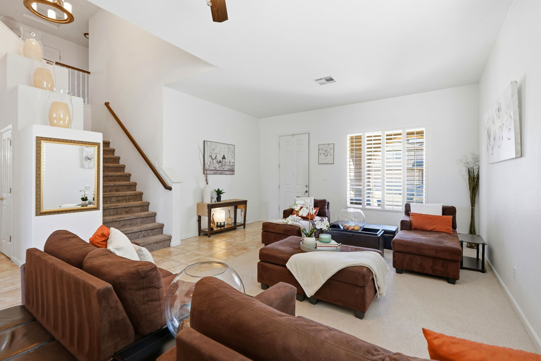 009_F8_5312 Summerfield Dr