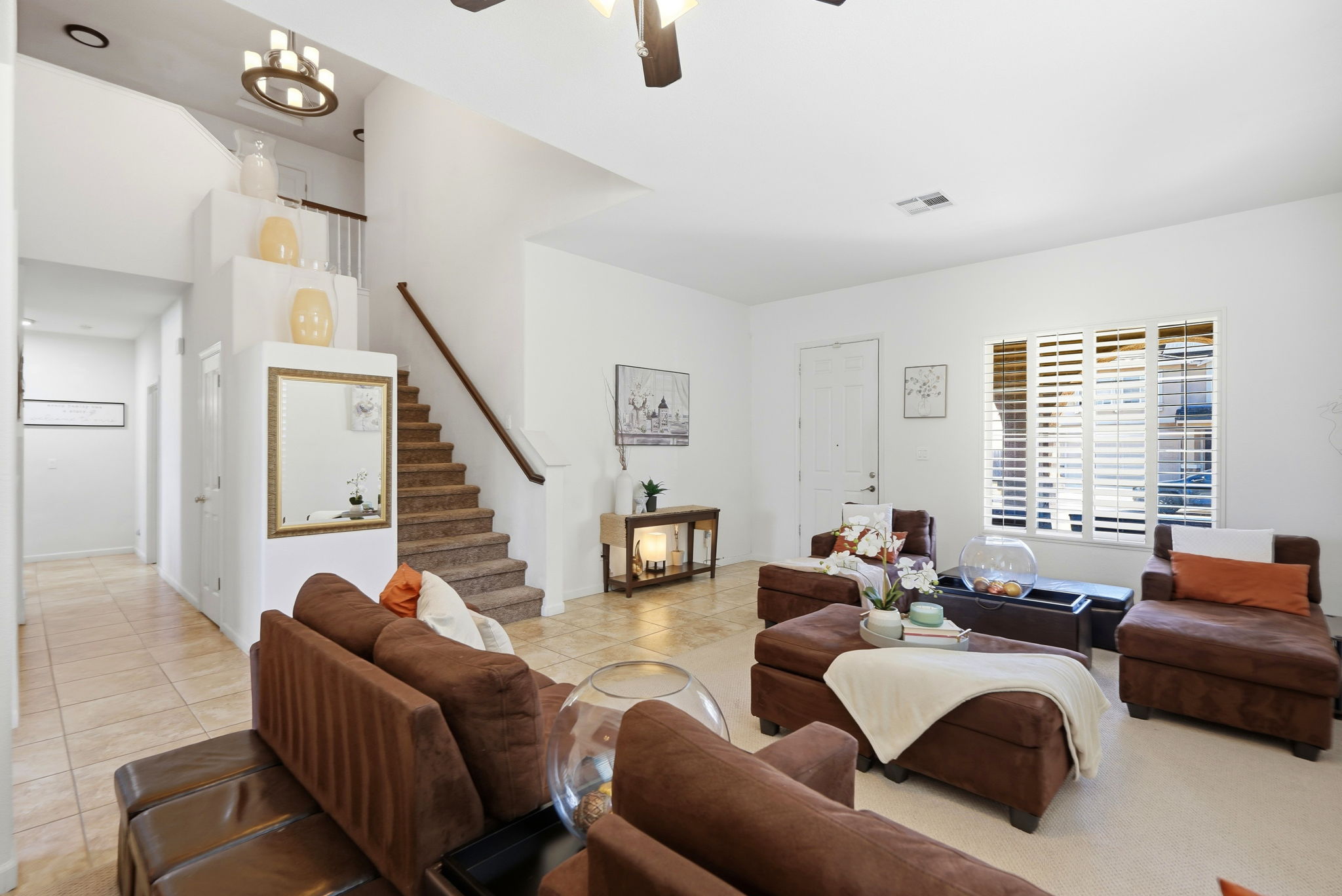 010_F8_5312 Summerfield Dr