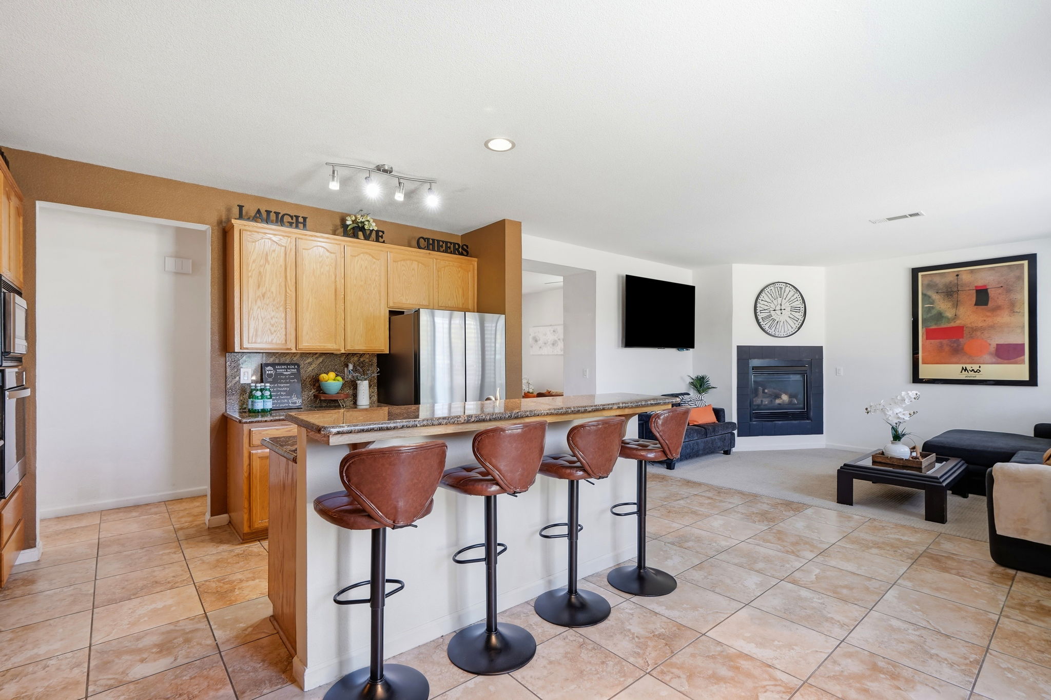 017_F8_5312 Summerfield Dr