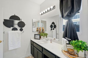 047_F8_5312 Summerfield Dr