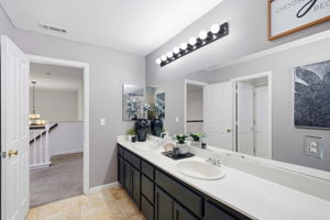 049_F8_5312 Summerfield Dr