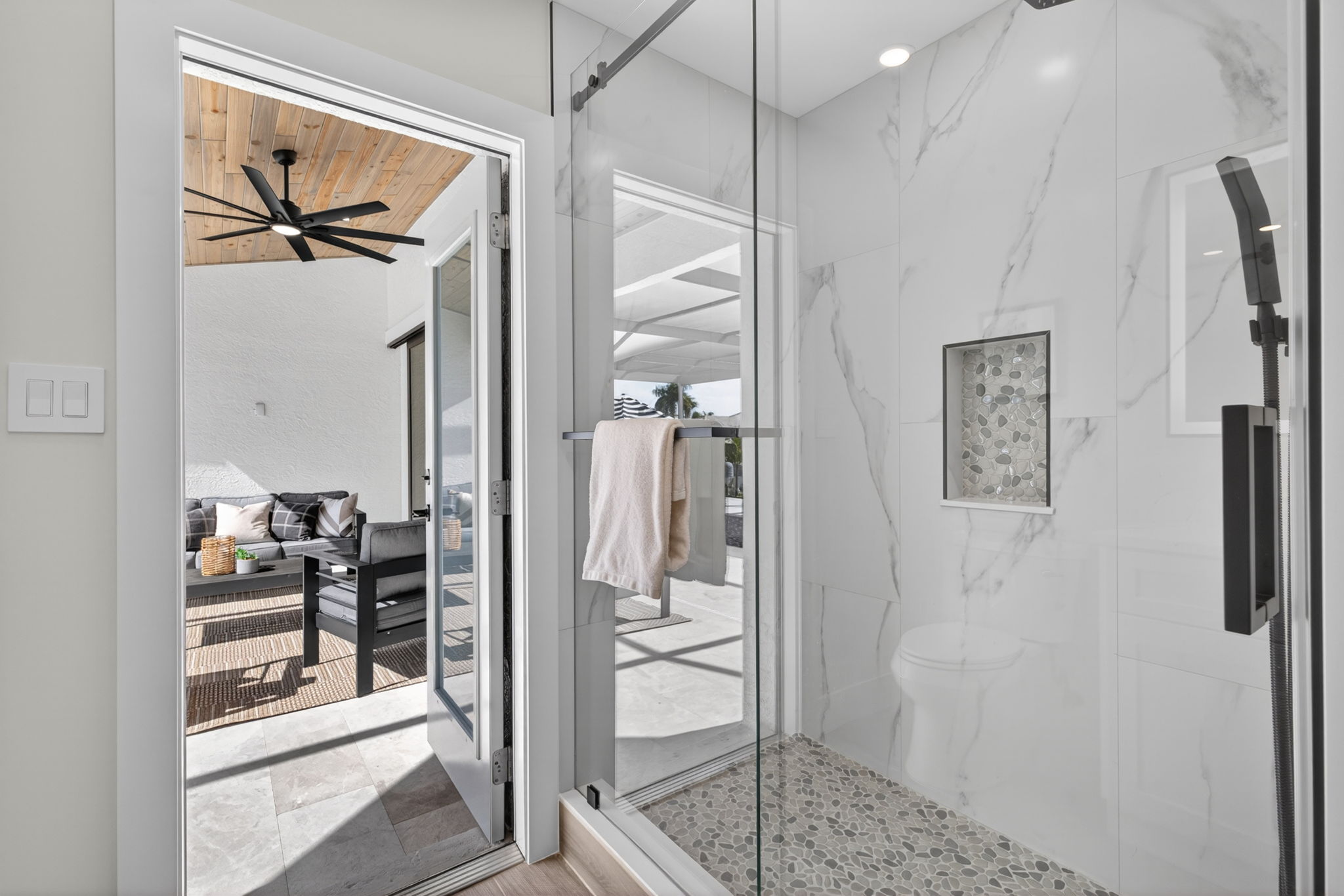 Guest Bathroom 3 - 2 of 2