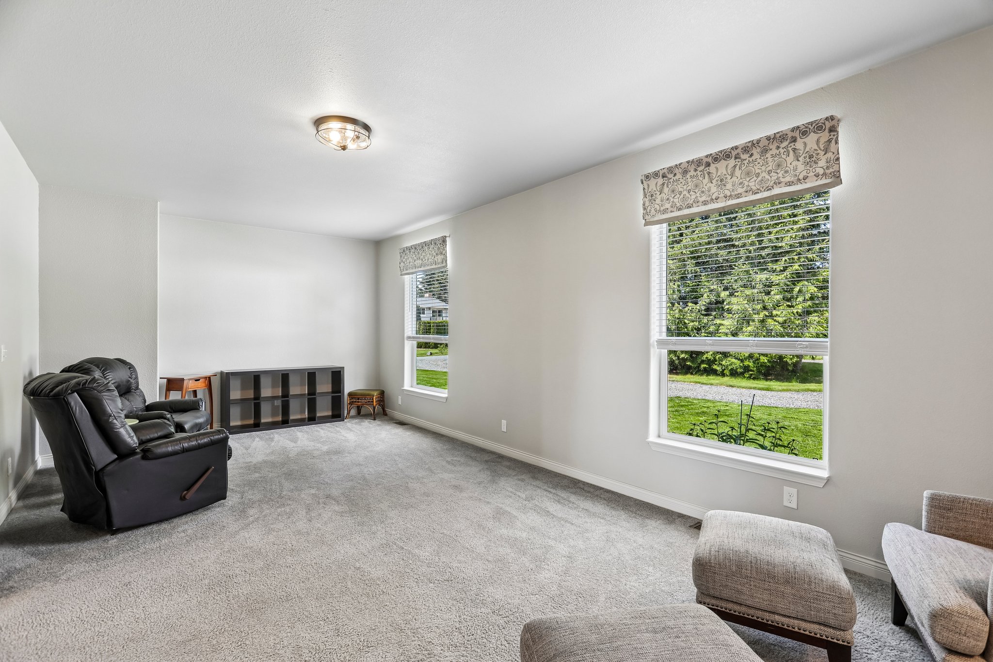 93rd Ave SE-S1905-030.jpg