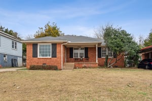 5313 Aspen Dr_001.jpg