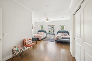 Hidalgo St-1204-035.jpg