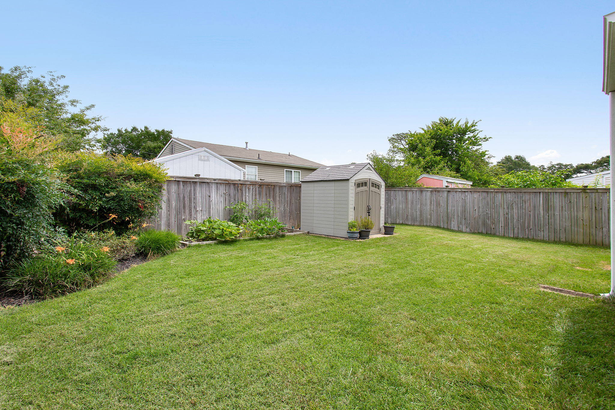 20-Backyard