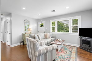 07-Living Room
