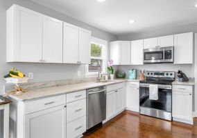 08-Kitchen