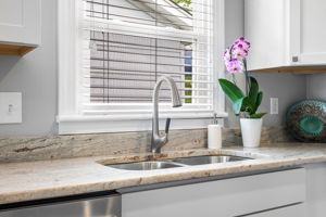 11-Kitchen Sink