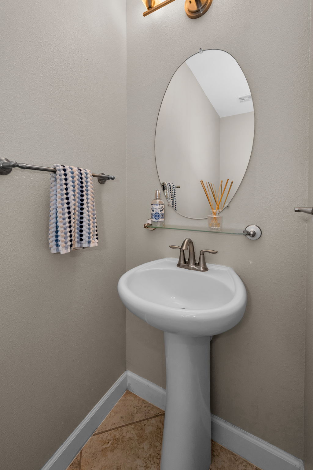 Lower Level Bathroom 2a