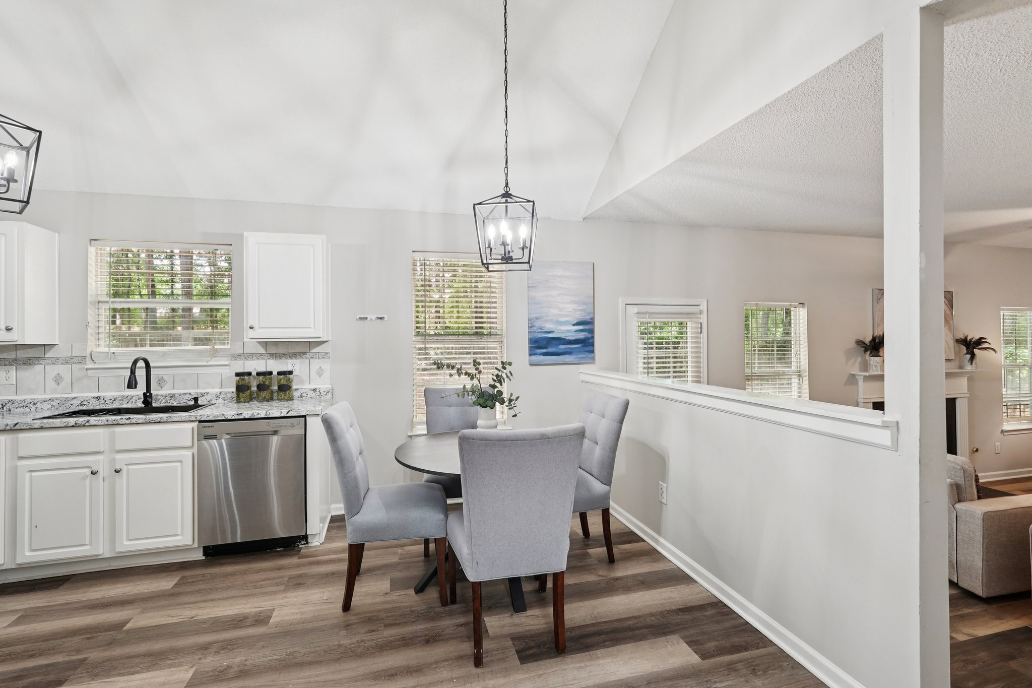 Rolling Meadow Dr SW-L0105-015.jpg
