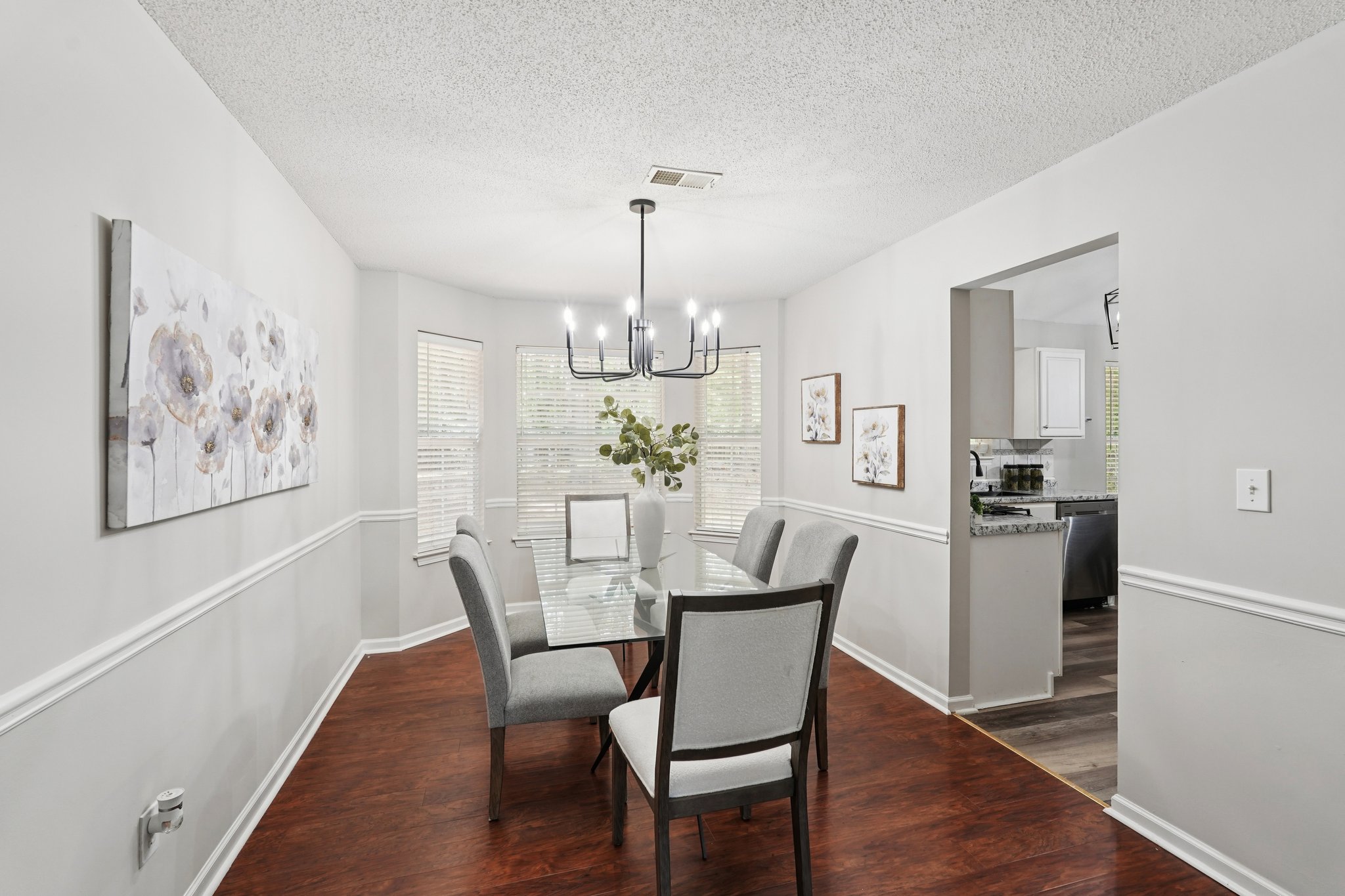 Rolling Meadow Dr SW-L0105-026.jpg