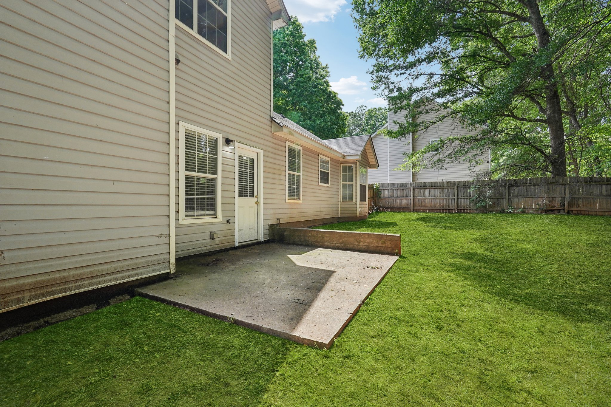Rolling Meadow Dr SW-L0105-047.jpg