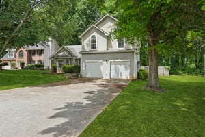 Rolling Meadow Dr SW-L0105-002.jpg