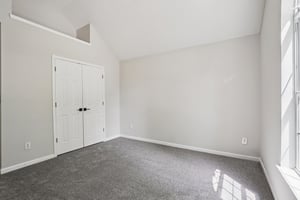 Rolling Meadow Dr SW-L0105-033.jpg