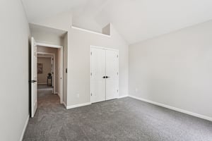 Rolling Meadow Dr SW-L0105-034.jpg