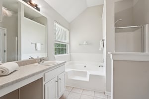 Rolling Meadow Dr SW-L0105-042.jpg