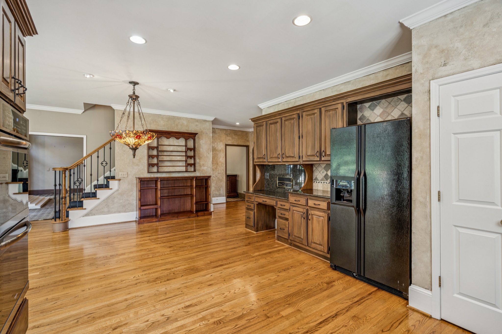 Local_Flavor_Films_5318 Brooke Farm Dr, Dunwoody, GA 30338-081.jpg