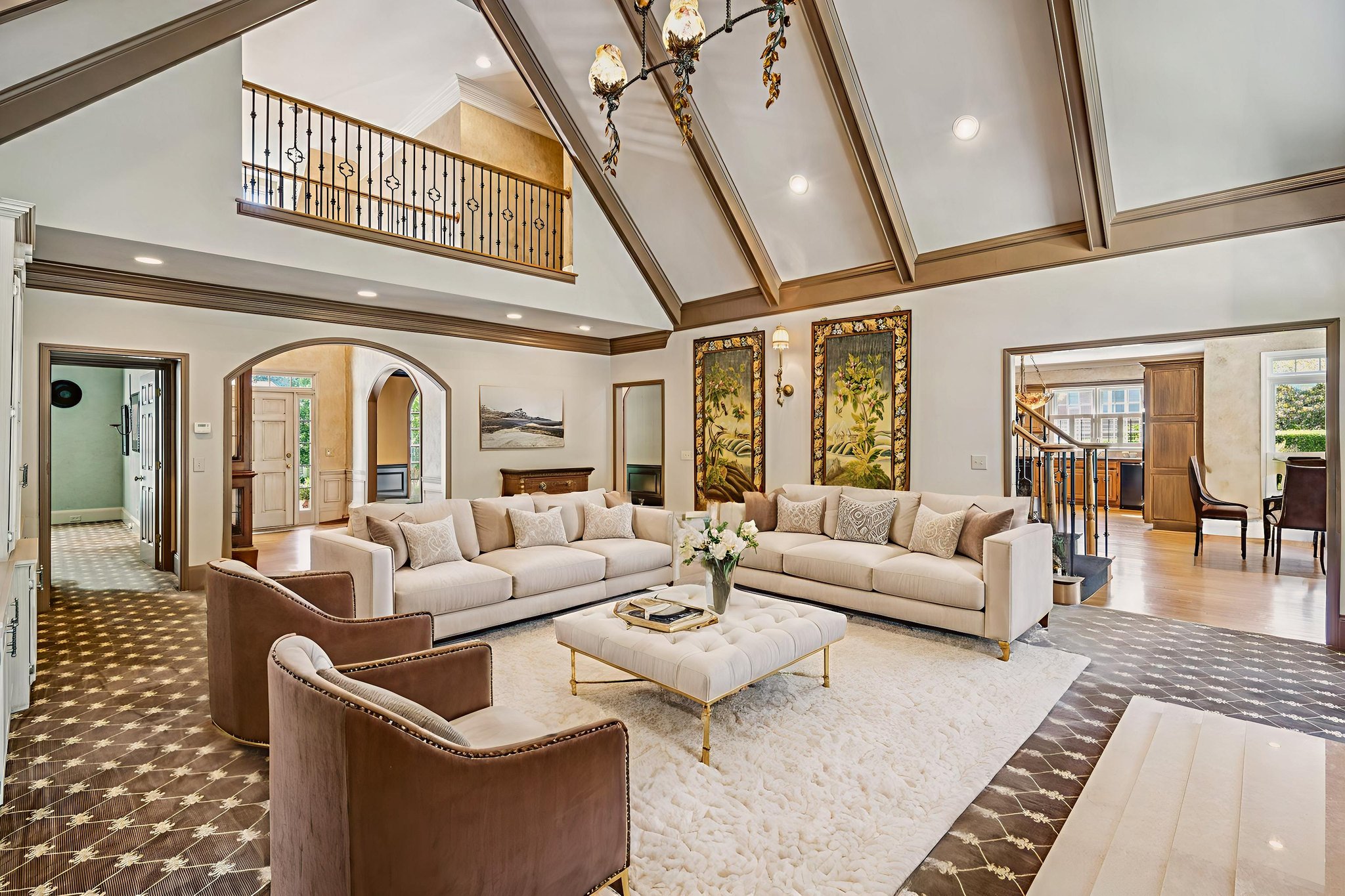 Local_Flavor_Films_5318 Brooke Farm Dr, Dunwoody, GA 30338-056 virtually staged.jpeg