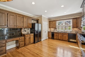 Local_Flavor_Films_5318 Brooke Farm Dr, Dunwoody, GA 30338-076.jpg
