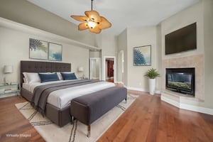 FILE135 virtually staged.jpeg