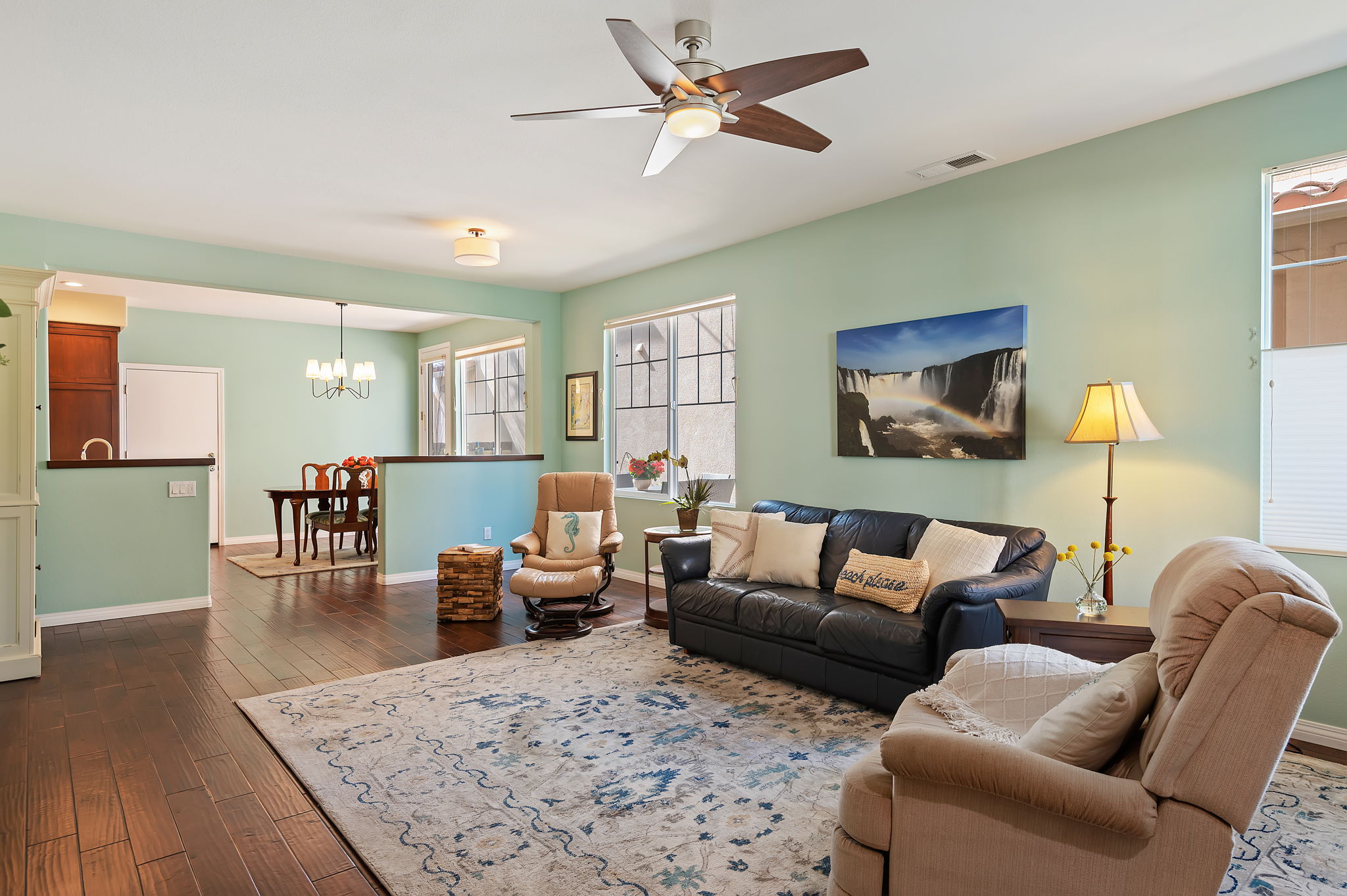 06 - LIving Room