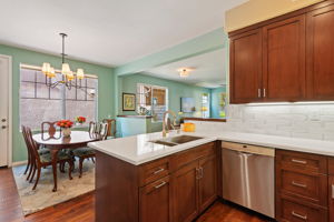 12 - Kitchen