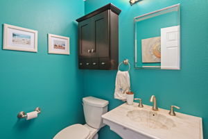 22 - Powder Room