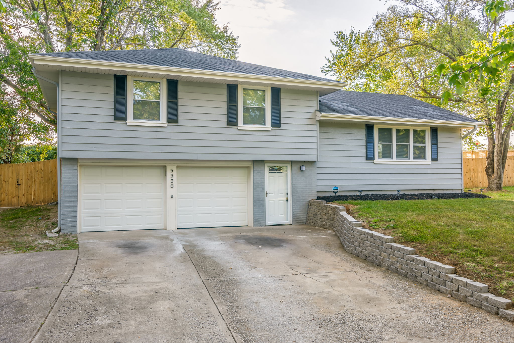 5320 N Richmond Ave, Kansas City, MO 64119 Real Estate Marketing KC