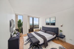 DSC07698 virtually staged.jpeg