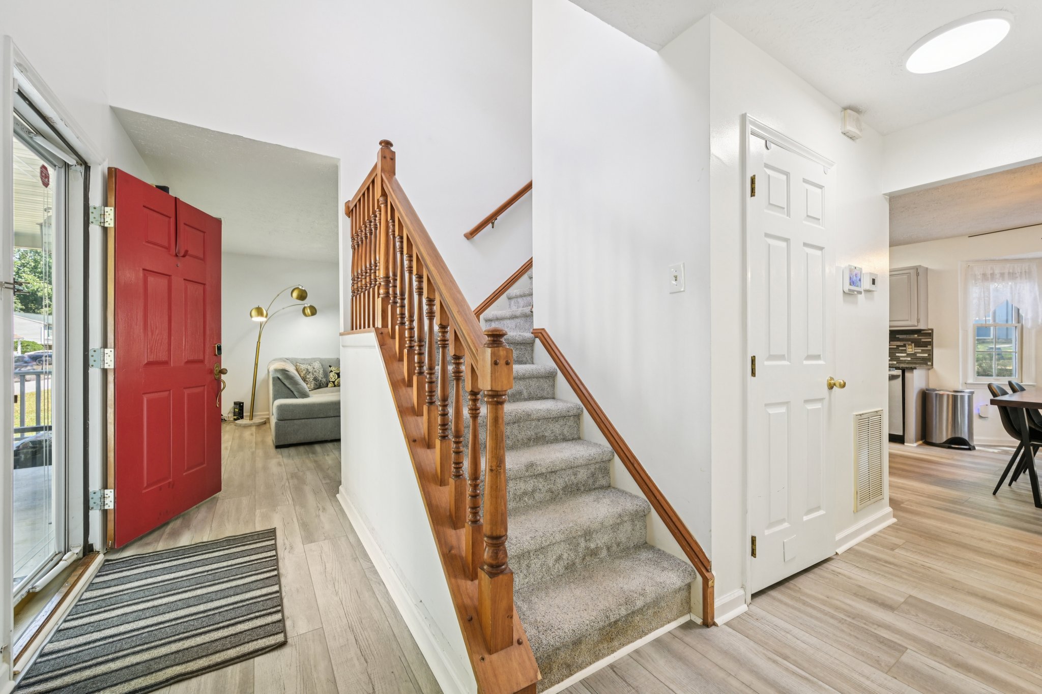 Spring Pines Way-S0509-004.jpg