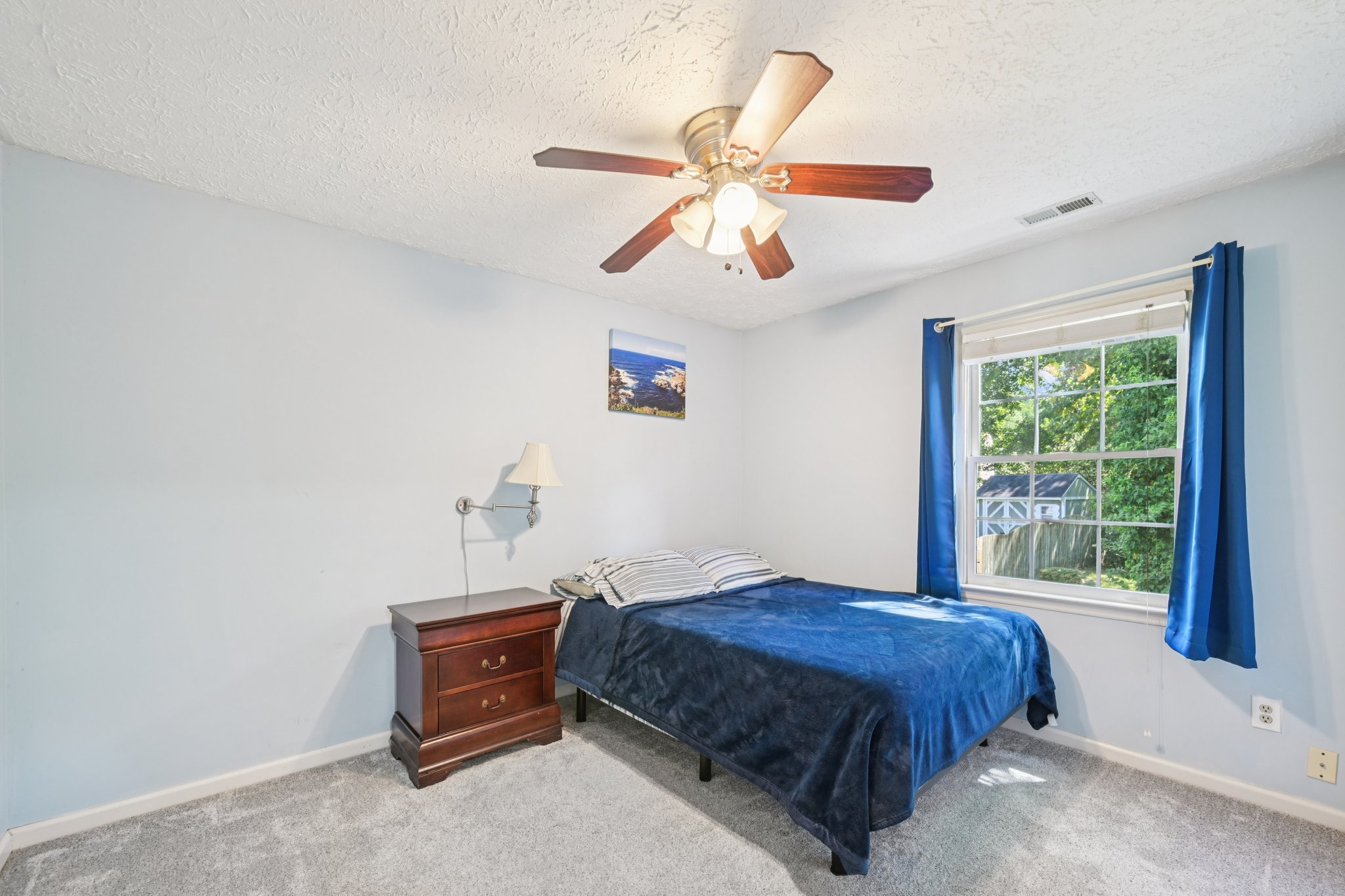 Spring Pines Way-S0509-030.jpg