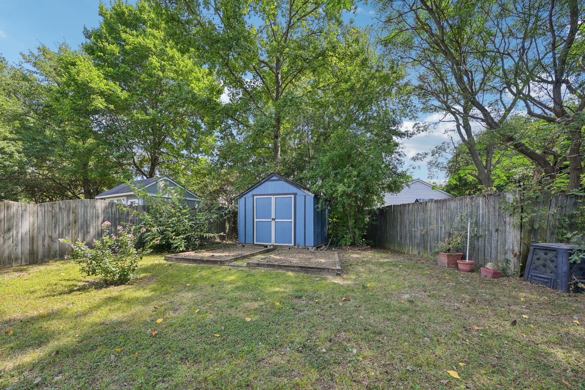 Spring Pines Way-S0509-043.jpg