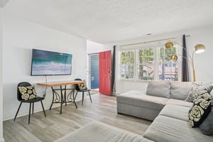 Spring Pines Way-S0509-005.jpg