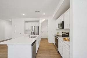 Frontier Ct-S2512-011.jpg