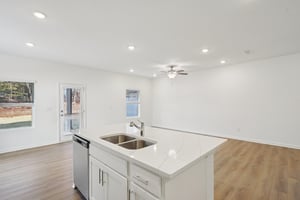 Frontier Ct-S2512-013.jpg