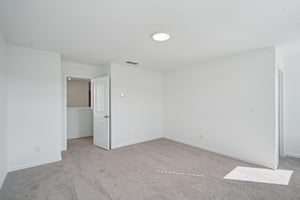 Frontier Ct-S2512-018.jpg