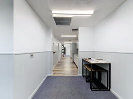  Photo 40