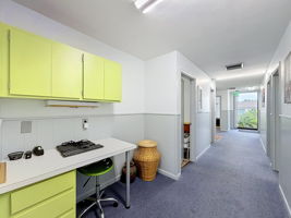  Photo 43