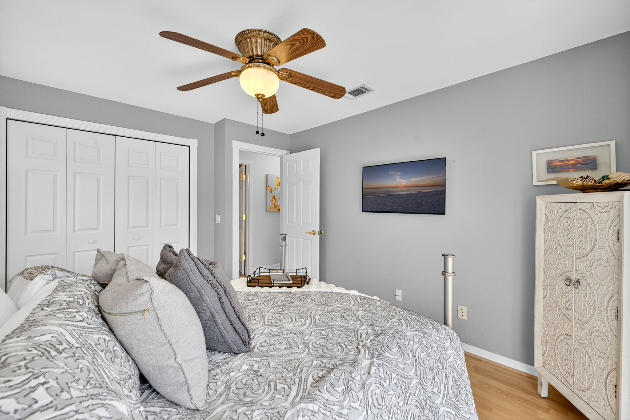 Guest Bedroom 2 - 2 of 2