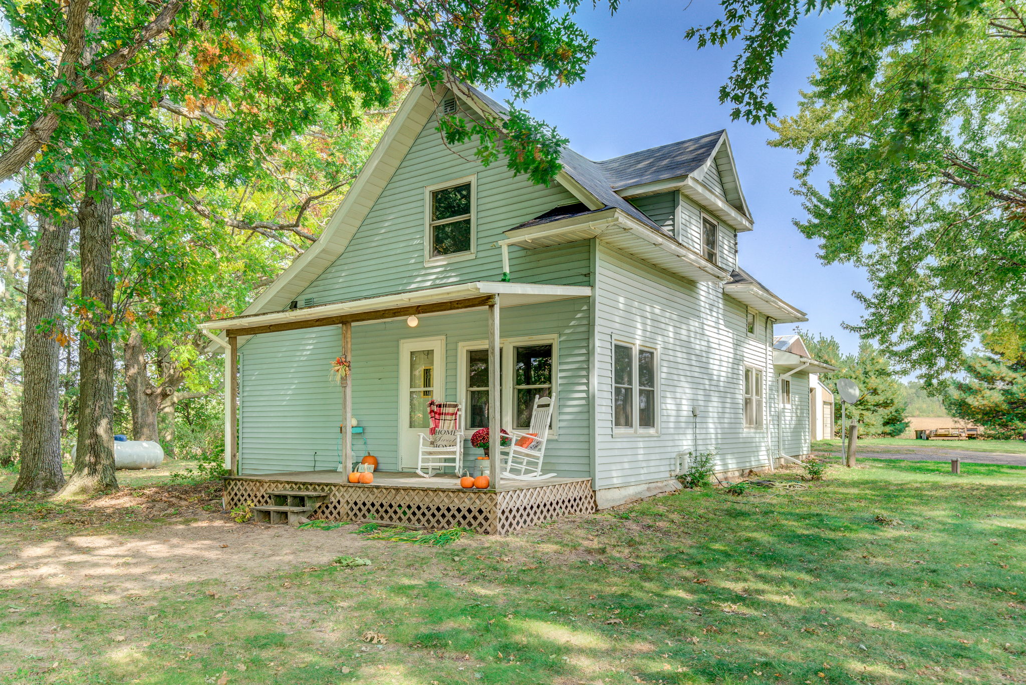 5323 250th St, Cadott, WI 54727 ArchiPix
