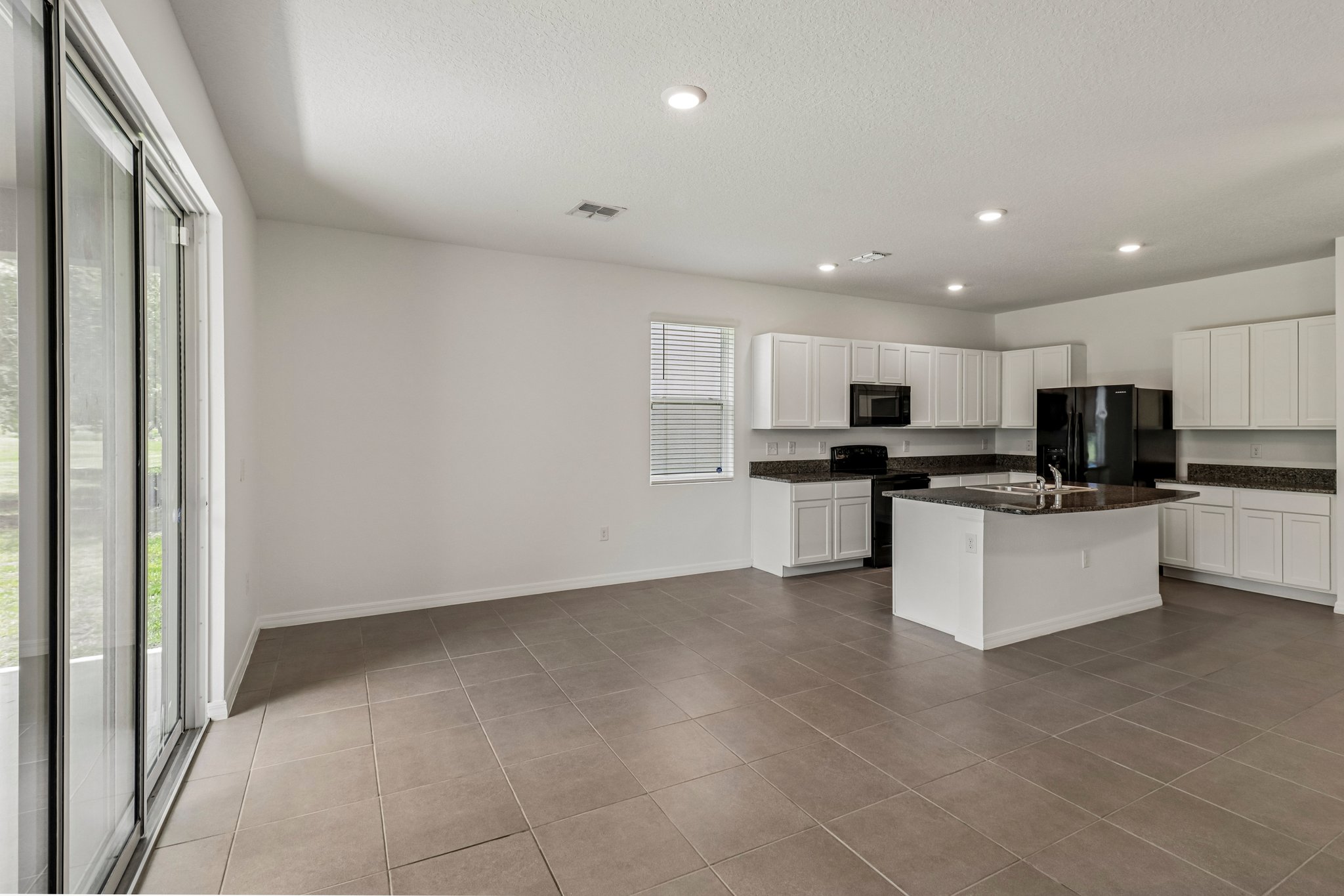 Loblolly Ln-S2107-008.jpg